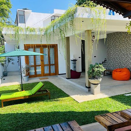 Bed and Breakfast Sunset Bay Dikwella Sur Exterior foto
