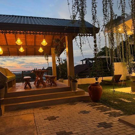 Bed and Breakfast Sunset Bay Dikwella Sur Exterior foto