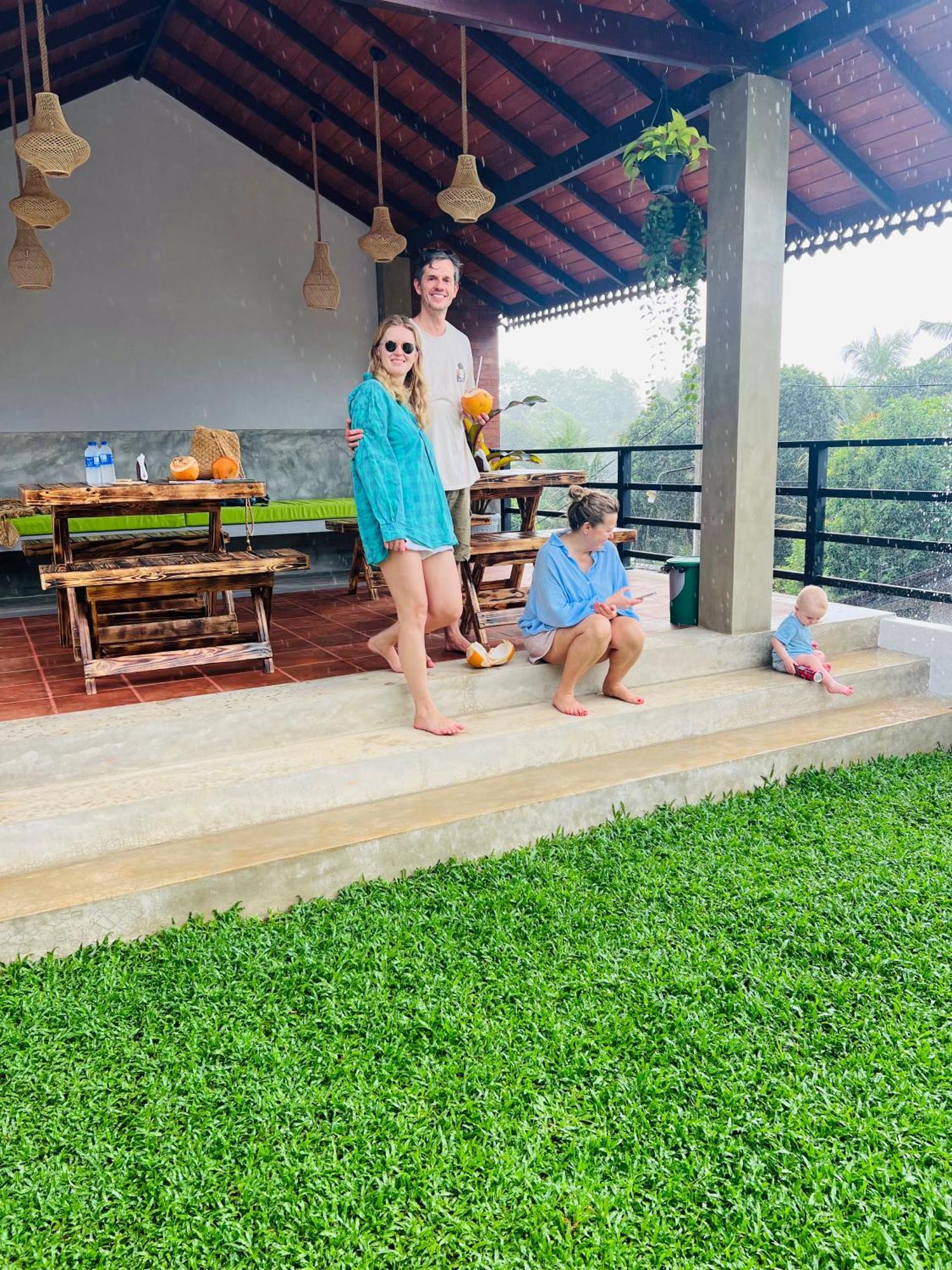Bed and Breakfast Sunset Bay Dikwella Sur Exterior foto